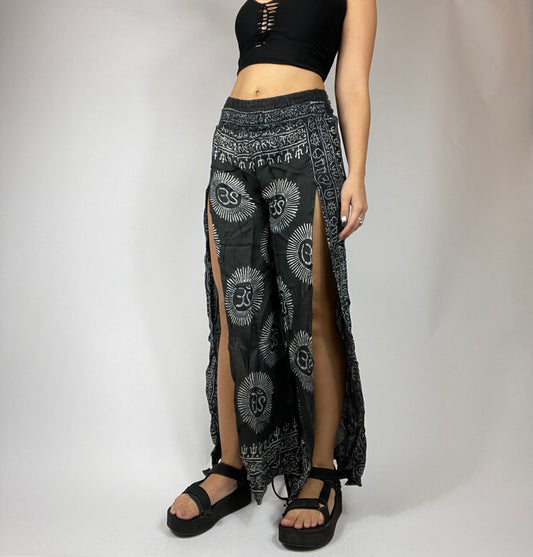 Deity Pants